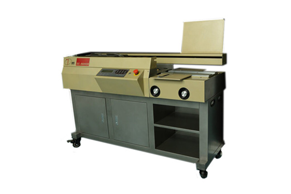 DC-8600DB全自动土豪金胶装机