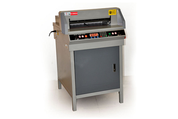 DC-8450VSG电动切纸机