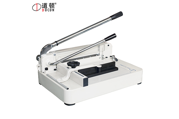 DC-3208SQ手动切纸机
